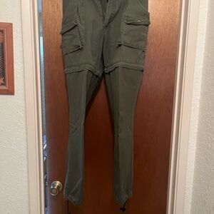 Women’s or girls pants that can convert into shorts